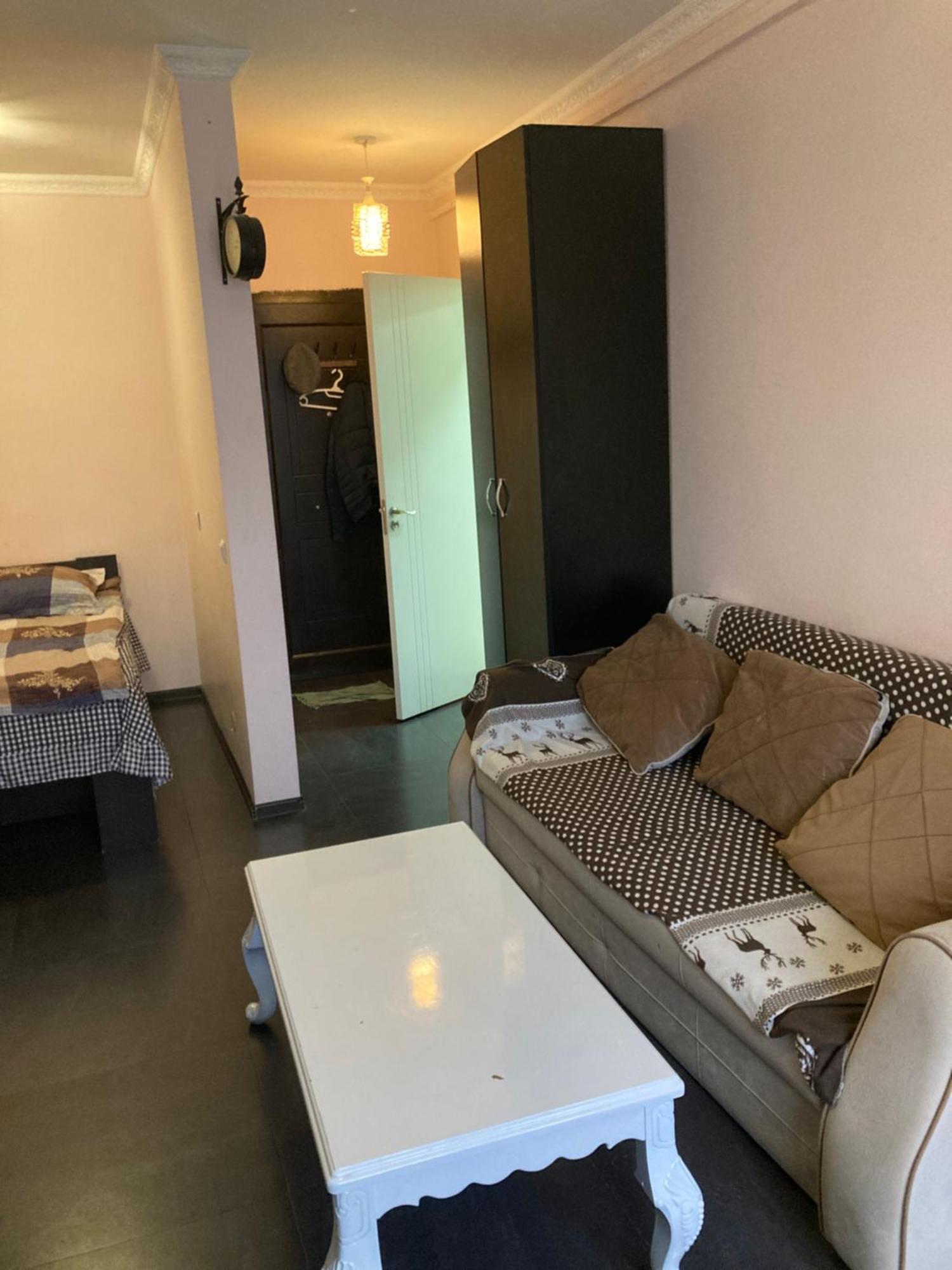 Appartamento dirsi Tbilisi Esterno foto